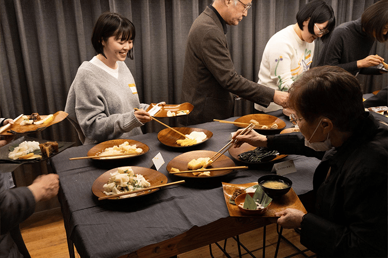 試食交流タイムの様子